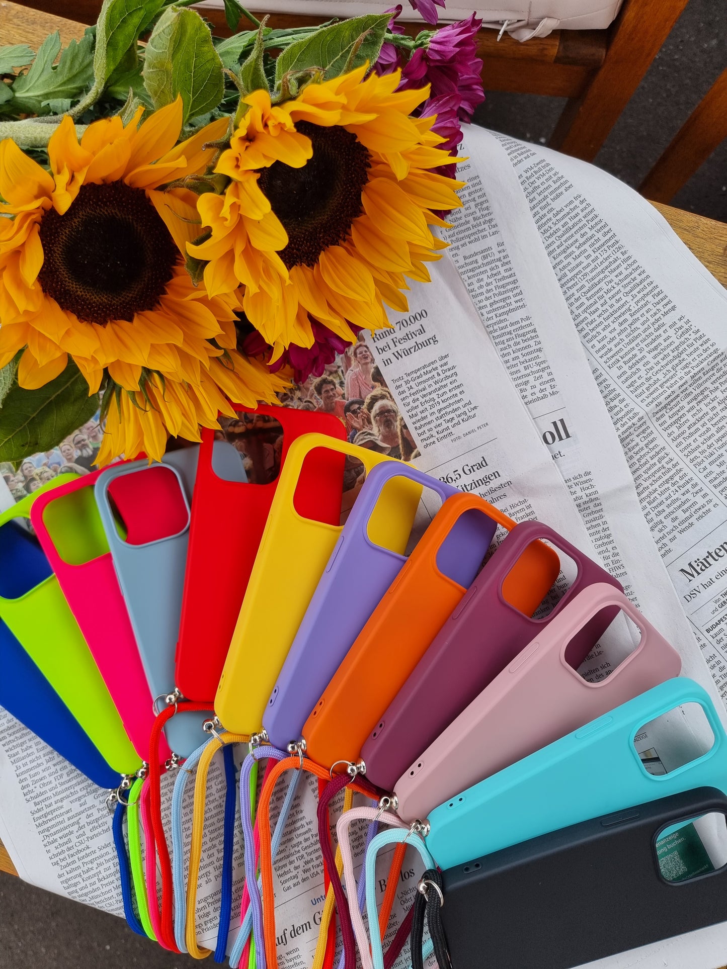 Hülle zum Umhängen in verschiedenen Farben für iPhone