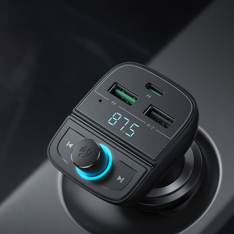 Ugreen FM Transmitter Bluetooth 5.0 MP3 Auto Ladegerät 3x USB TF Micro SD 4.8 A