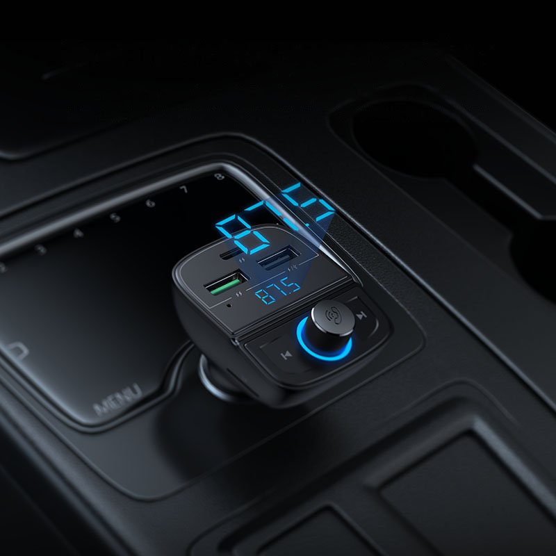 Ugreen FM Transmitter Bluetooth 5.0 MP3 Auto Ladegerät 3x USB TF Micro SD 4.8 A