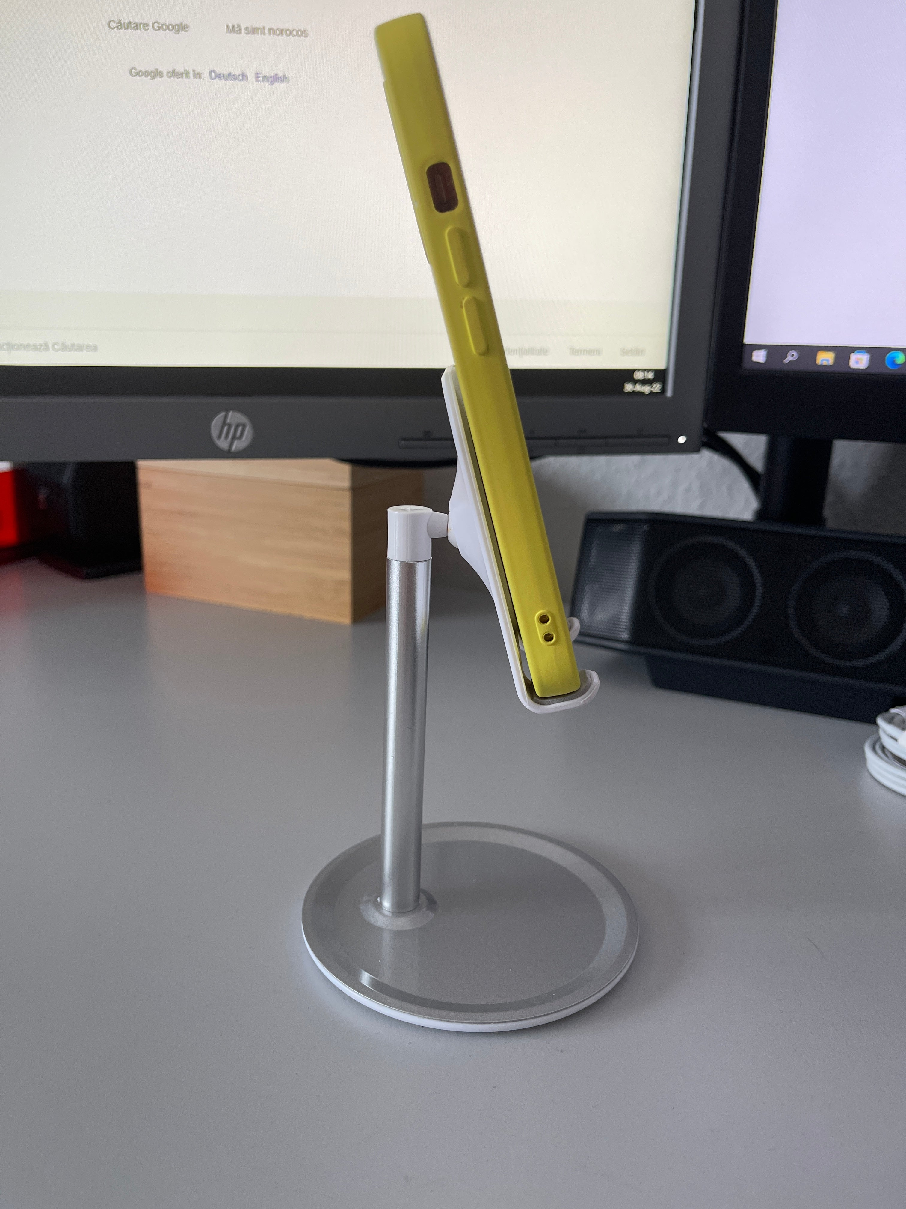 Handy Halterung