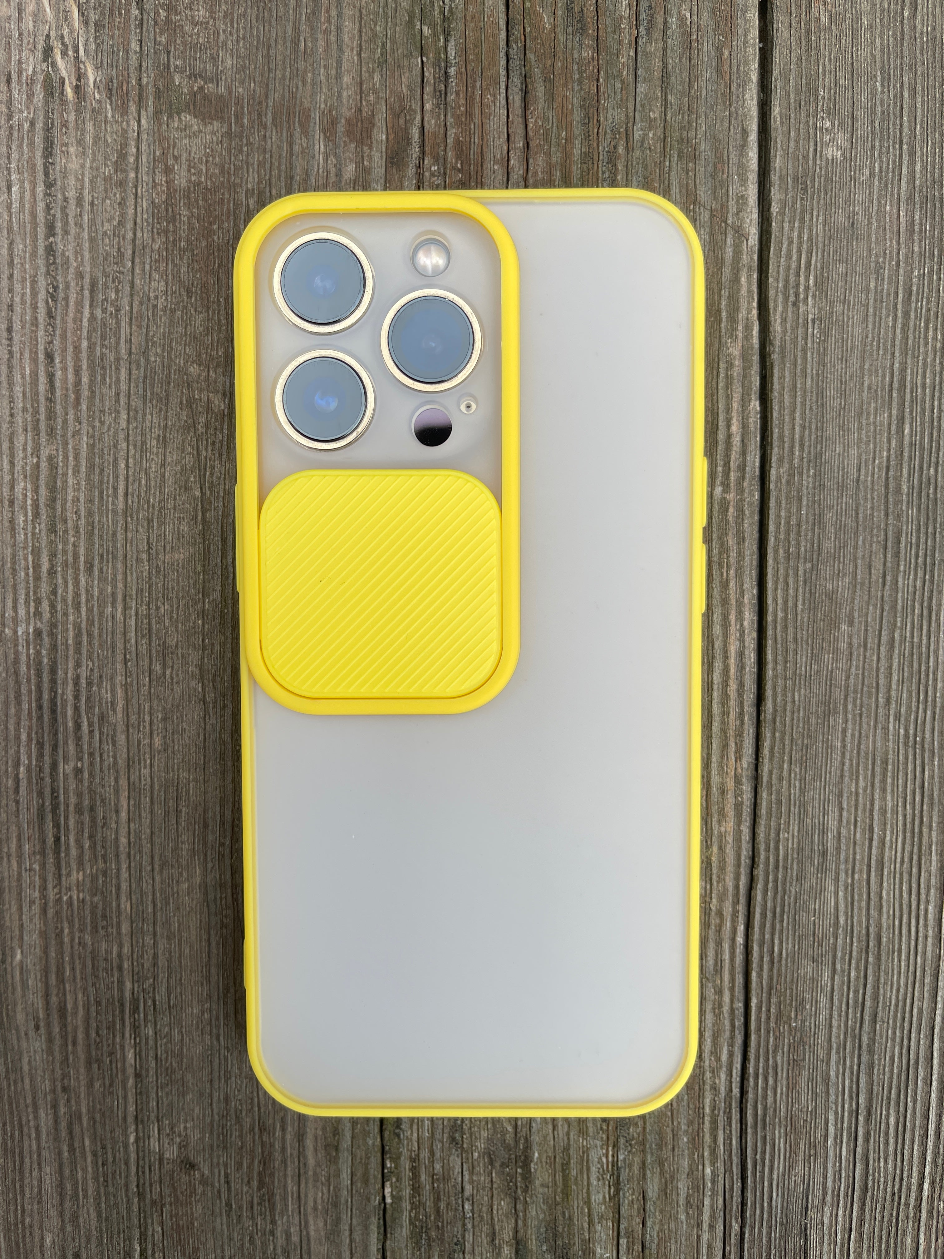 Hülle mit verschiebbarer Kameraabdeckung für iPhone